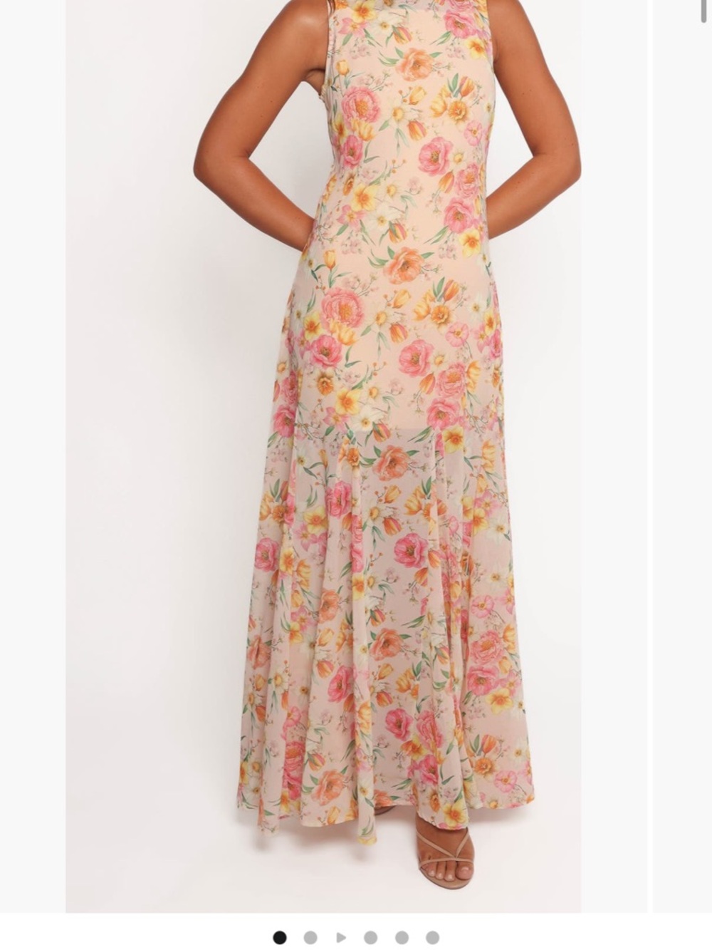 Floral Sleeveless Maxi Dress in Peach Pink